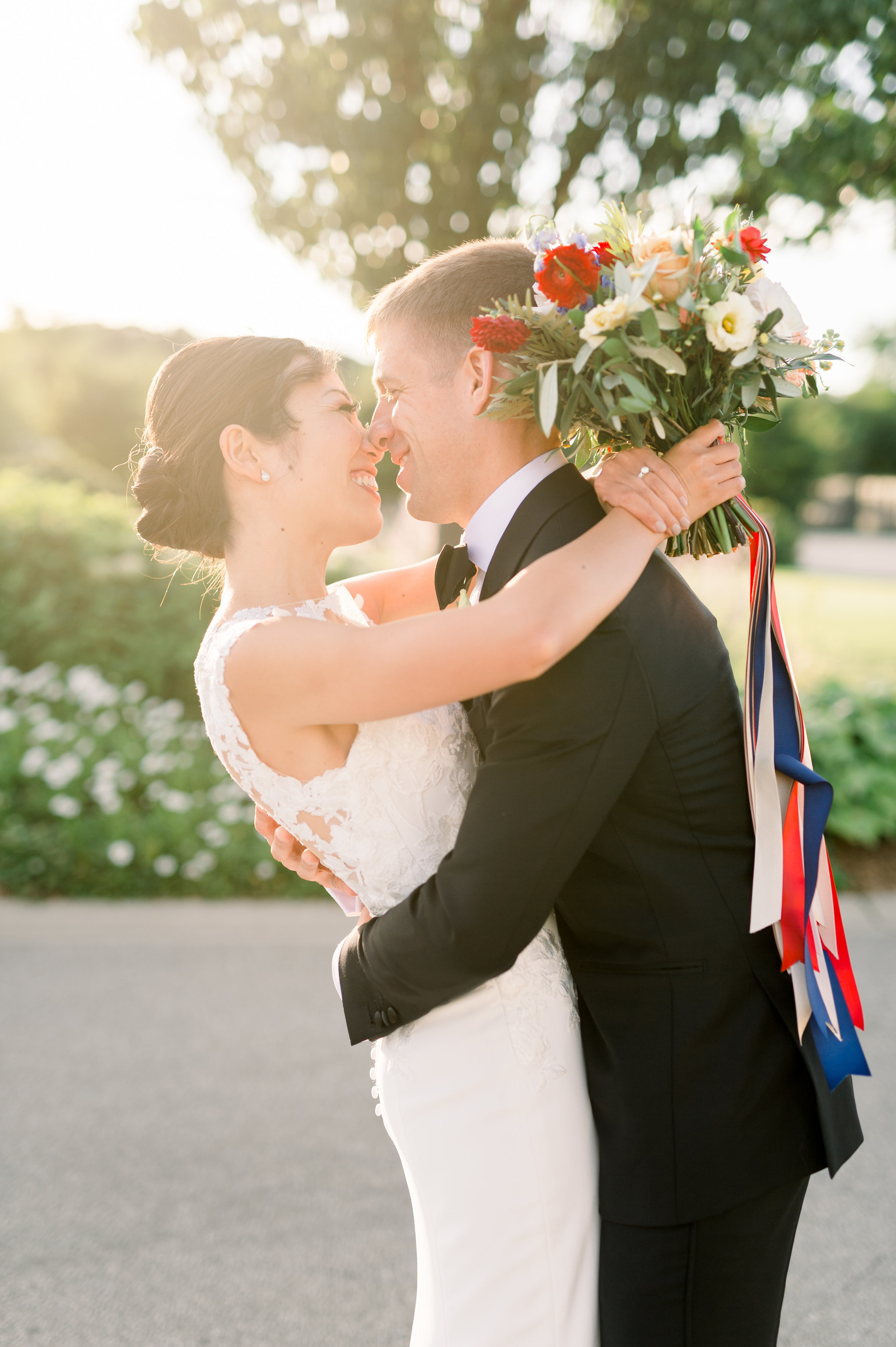 Photo courtesy of Whitney Heard 2018. Bride and bridal party’s makeup by Maya Goldenberg, all hair by Shanna Layton for Maya Goldenberg, Eco-Beauty Professional. Flowers by Tina from Living Fresh.